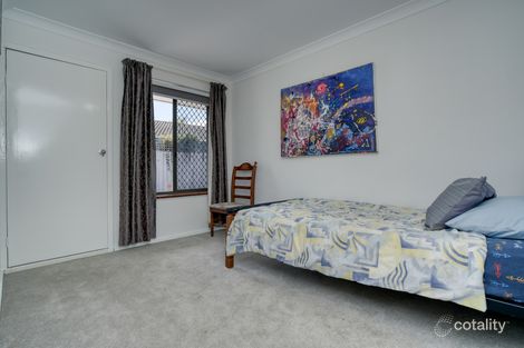 Property photo of 35 Rusthall Way Huntingdale WA 6110