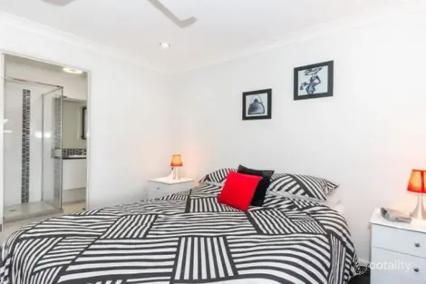 Property photo of 52 Fleet Circuit Bray Park QLD 4500