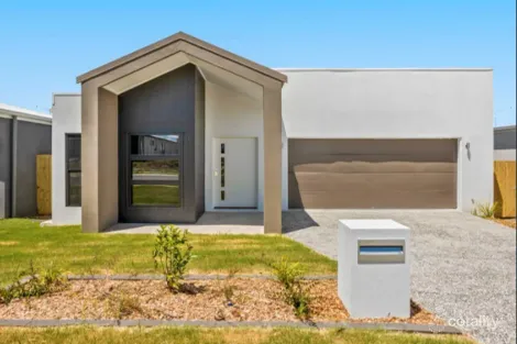 12 Bradbury St, Greenbank, QLD 4124