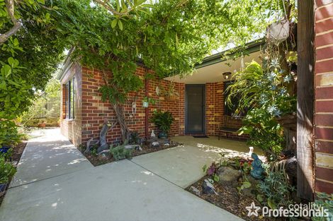 Property photo of 6 Bren Close Byford WA 6122