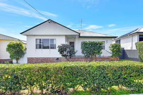 Property photo of 35 Burns Street Redhead NSW 2290