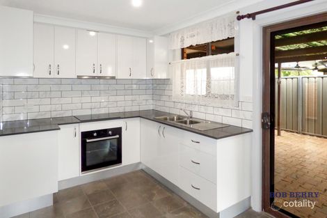 Property photo of 16 Chifley Drive Dubbo NSW 2830