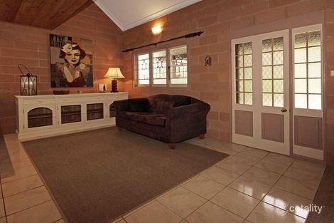 Property photo of 33 Anglers Parade Fishermans Paradise NSW 2539