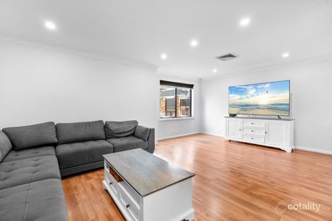 Property photo of 29 Weeroona Road Edensor Park NSW 2176