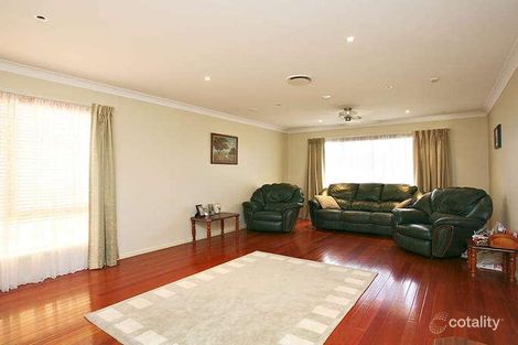 Property photo of 18 Tandanus Court Oxenford QLD 4210