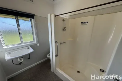 Property photo of 32 Gardenia Street Horsham VIC 3400