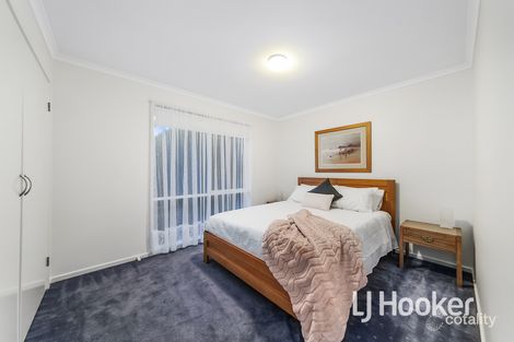 Property photo of 12 Amelia Close Beaconsfield VIC 3807
