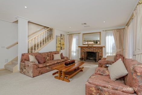 Property photo of 16 Fernhill Drive Dingley Village VIC 3172