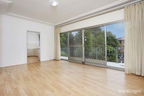 Property photo of 21 Lichen Place Westmead NSW 2145