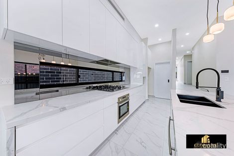 110 Wyong St, Canley Heights, NSW 2166