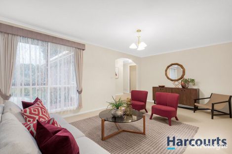 Property photo of 32 Renou Road Wantirna South VIC 3152