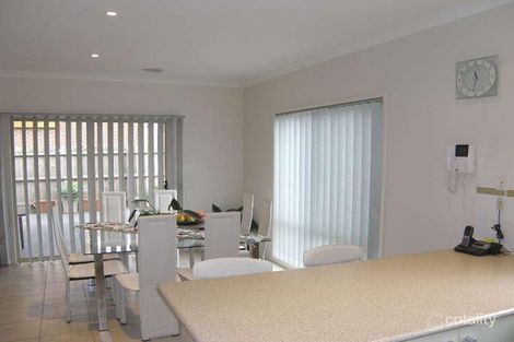 Property photo of 10 Marsh Mays Road Cairnlea VIC 3023