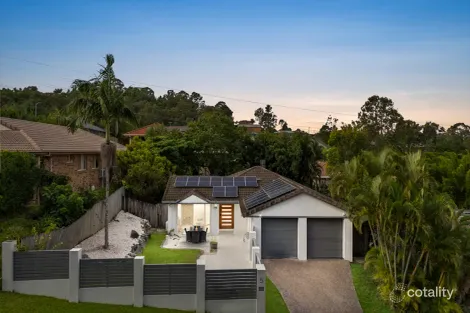 Property photo of 5 Malekula Rise Pacific Pines QLD 4211