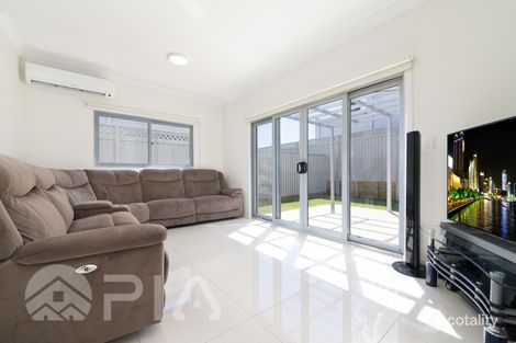 Property photo of 16 Culgoa Bend Villawood NSW 2163