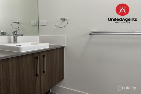 Property photo of 85 Sarah Hollands Drive Carnes Hill NSW 2171