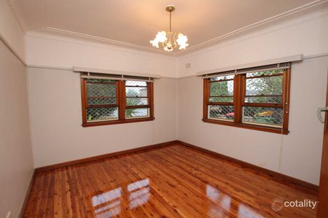 38 Morven St, Old Guildford, NSW 2161