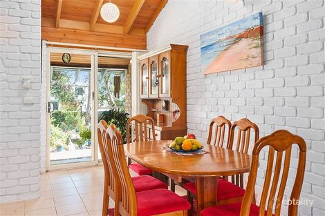 Property photo of 8 Barton Road Tiddy Widdy Beach SA 5571