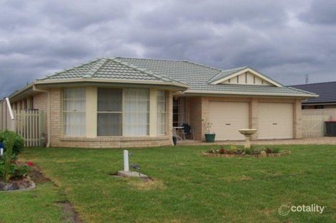 31 Burradoo Cres, Nowra, NSW 2541