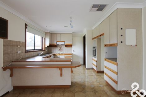 Property photo of 31 Blamey Avenue Mill Park VIC 3082