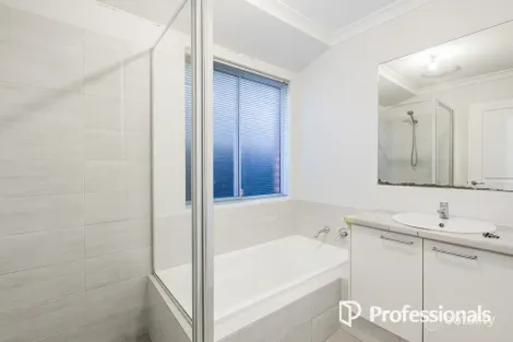 Property photo of 3 Braddock Lane Caversham WA 6055