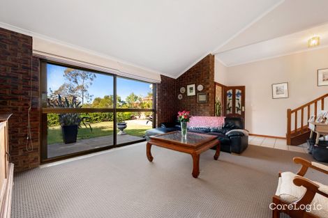 Property photo of 10 Bonhill Court Indooroopilly QLD 4068