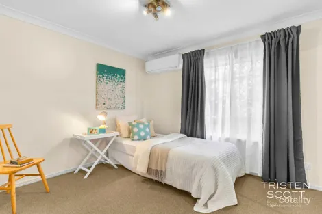 Property photo of 2/64 Armadale Street St Lucia QLD 4067