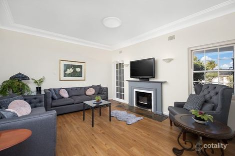 Property photo of 18 Dalton Road St Ives Chase NSW 2075