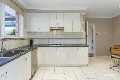 Property photo of 2/60 Lechte Road Mount Waverley VIC 3149