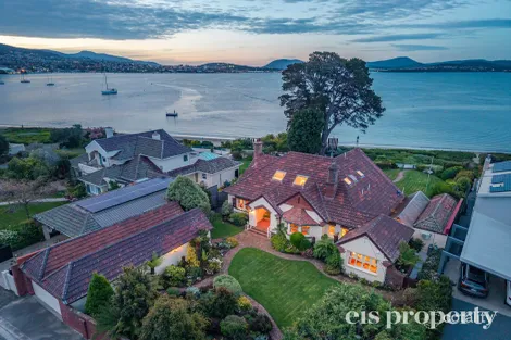 17 Beechworth Rd, Sandy Bay, TAS 7005
