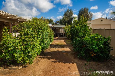 Property photo of 46 Brunswick Road York WA 6302