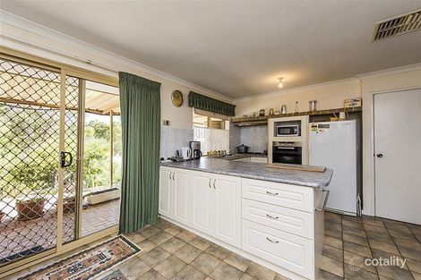 Property photo of 41 Amethyst Crescent Mount Richon WA 6112