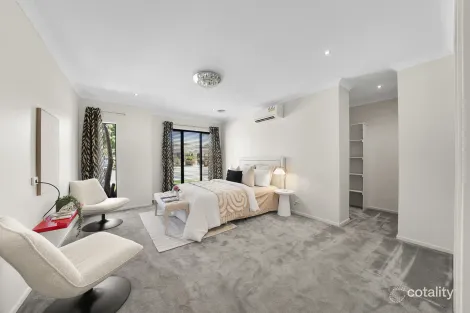 Property photo of 15 Coco Circuit Point Cook VIC 3030