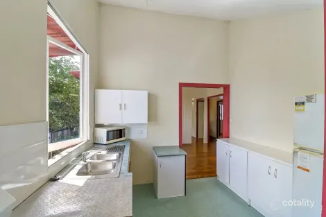 Property photo of 5 Taylor Street Parramatta Park QLD 4870