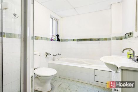 Property photo of 27/392-402 Windsor Road Baulkham Hills NSW 2153