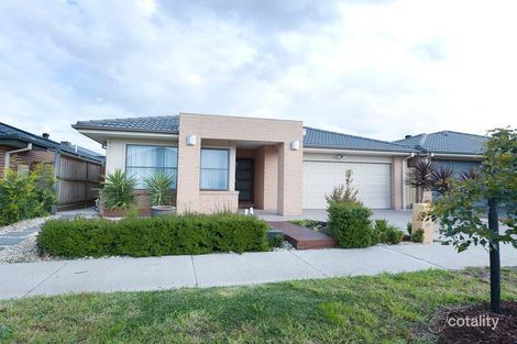 Property photo of 11 Jasper Grove Greenvale VIC 3059