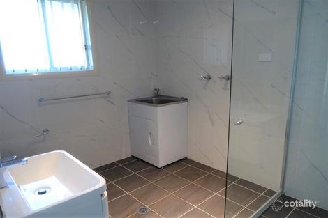 Property photo of 6 Westwood Street Prairiewood NSW 2176