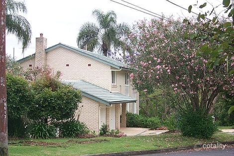 1 Aberfeldy St, Kenmore, QLD 4069