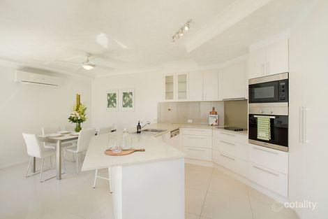Property photo of 1/12 Tamborine Street Mermaid Beach QLD 4218