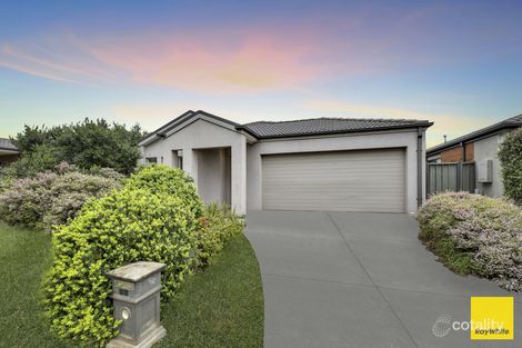 Property photo of 25 Hatfield Place Deer Park VIC 3023