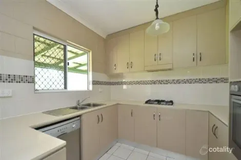 Property photo of 3 Bahama Court Mount Low QLD 4818