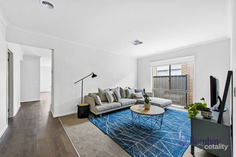 Property photo of 14 Telopea Road Craigieburn VIC 3064