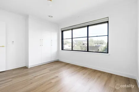 Property photo of 35 Rosedale Crescent Dallas VIC 3047