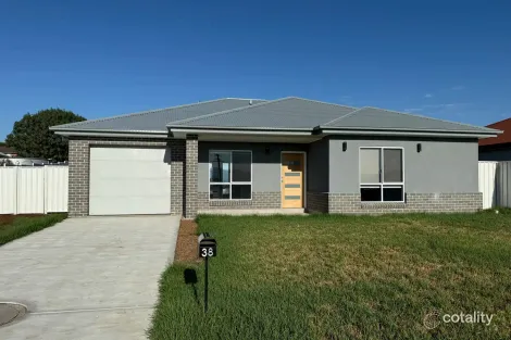 38 Turner St, Denman, NSW 2328