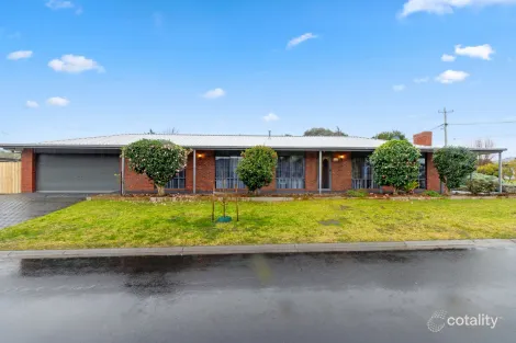 Property photo of 7 Lats Avenue Carrum Downs VIC 3201