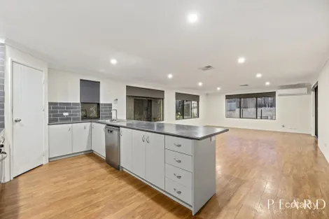 Property photo of 50 Musselbrook Trail Ellenbrook WA 6069