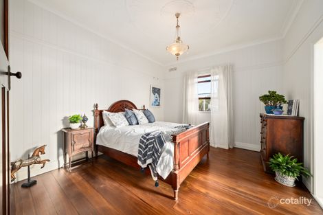 Property photo of 20 Riversleigh Road Beachmere QLD 4510