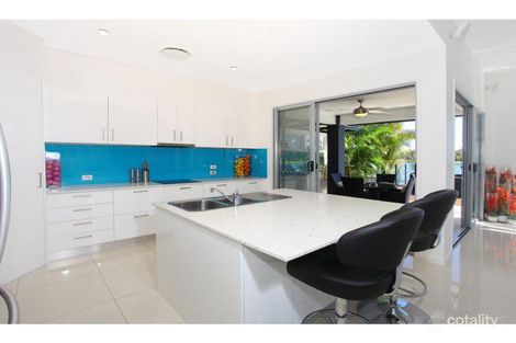 Property photo of 177 Lae Drive Coombabah QLD 4216
