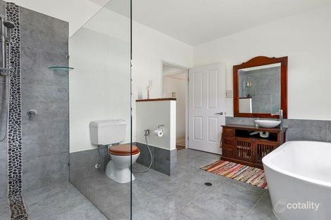 Property photo of 31 Ure Street Wynnum QLD 4178