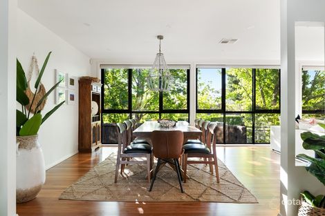 Property photo of 1 Fairview Avenue St Ives Chase NSW 2075