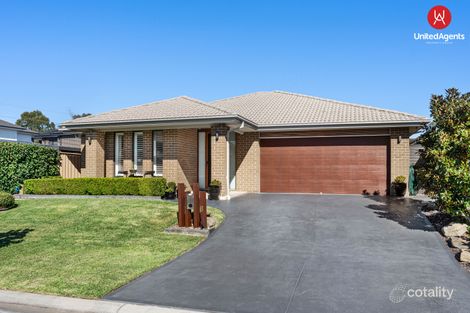 Property photo of 6 Claim Road Carnes Hill NSW 2171